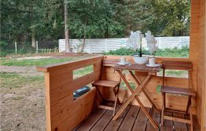 1 Bedroom Nice Home In Pobierowo