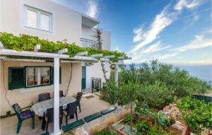 Holiday Apartment Suhi Potok 07