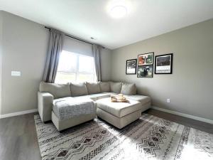 Central Cedar Falls Townhome - King Beds!