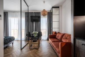 Kasprzaka 29 By Perfect Apart Free Garage