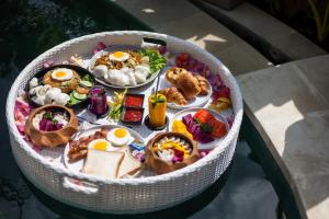 New! The Green Kulu a Romantic 1BDR Private Villa