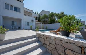 2 Bedroom Amazing Apartment In Murter