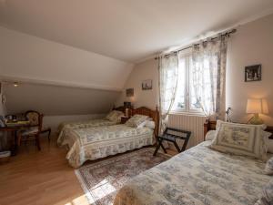 B&B / Chambres d'hotes Suite familiale confortable avec WiFi a Saint-Benoit-sur-Loire, animaux admis - FR-1-590-447 : photos des chambres