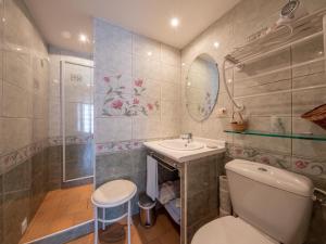 Charmante chambre avec terrasse privée et wifi à Saint-Benoît-sur-Loire - FR-1-590-487