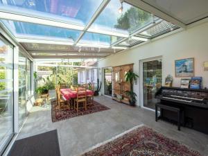 Charmante chambre avec terrasse privée et wifi à Saint-Benoît-sur-Loire - FR-1-590-487