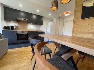 Appartement lumineux avec parking à Samoëns, animaux admis - FR-1-624-170