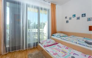 Awesome Apartment In Malinska With Wifi
