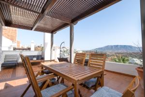 Magnificent Casa Cerro Colorado