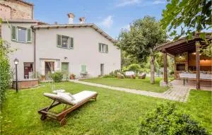 Gorgeous Home In Palazzetto Nese - Umbertide