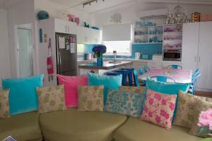 Laguna Blue Beach House-WIFI-Beach Access