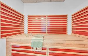 Gorgeous Home In Ulfborg With Wifi