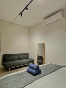 Modern Apartment in Prahran