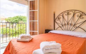 2 Bedroom Gorgeous Apartment In Málaga