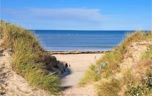 Lovely Home In Saint-Germain-Sur-Ay