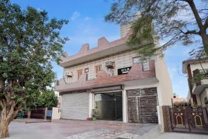 Super Hotel O Govind Nagar Near Krishan Janm Bhoomi