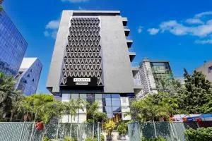 Palette Magarpatta City formerly Emerald Guestimony - بيون