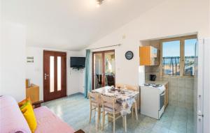 Lovely Apartment In Sevid With Wifi