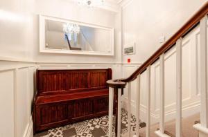 Sedbergh Penthouse - KingBed - Tv - Wifi