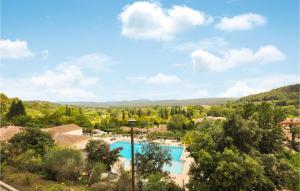 Appartements 1 Bedroom Gorgeous Apartment In Callian : photos des chambres