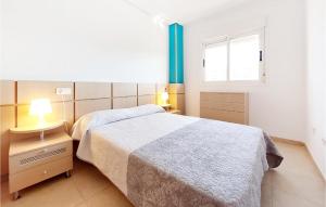 Beautiful Apartment In Oropesa Del Mar