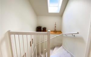 3 Bedroom Cozy Home In Unnaryd