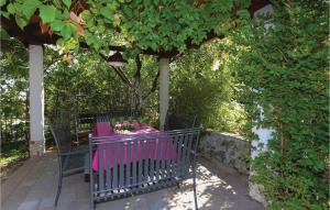 1 Bedroom Awesome Apartment In Arbanija 