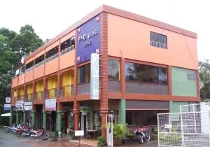 F and C Guesthouse by Hiverooms - Calatrava