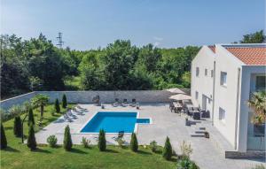 Lovely Home In Nedescina With Wifi