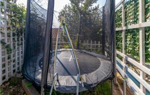 Beautiful Apartment In Novi Vinodolski