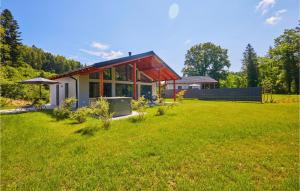 Wellness House By The Lake
