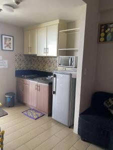 Ivy Condotels unit-150 Newport Boulevard near terminal 3 andAirport