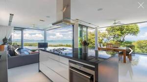 Ocean Heart 5BDR Seaview LUX villa