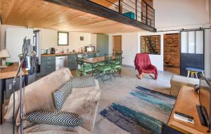 Beautiful Home In Mollans-Sur-Ouvèze