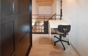 Beautiful Home In Mollans-Sur-Ouvèze