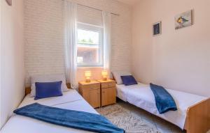 2 Bedroom Awesome Home In Seline