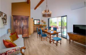 Gorgeous Home In Labeaume With Kitchen