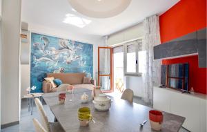 Cozy Apartment In Lido Di Camaiore