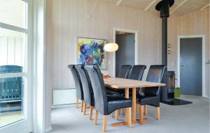 Stunning Home In Hvide Sande With Sauna