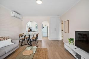 The Palms West Beach