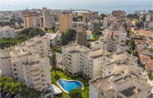 Gorgeous Apartment In Benalmádena