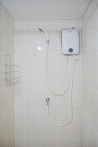 Strategic Studio Apartment at M-Town Residence By Travelio