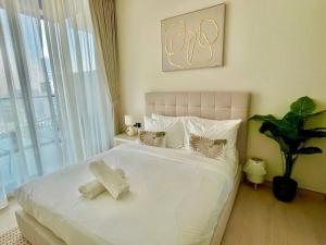 Stylish 1br Apt In Jvc Pool Access & Parking