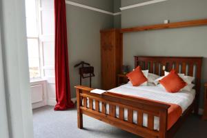 7 Houses Armagh City