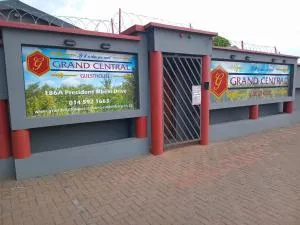 Grand Central Guesthouse - Ga-Luka