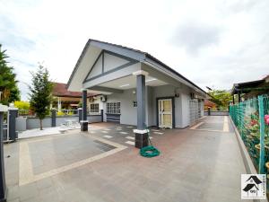 S2 Semi-D Retreat Stay 芙蓉新城舒适住宿