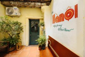 Homestay and Eggcoffee Central Hanoi Old Quarter