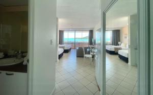 Ocean View 33A Studio Pool Ocean View WIFI