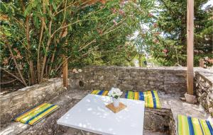 Two-Bedroom Apartment In Krusevo