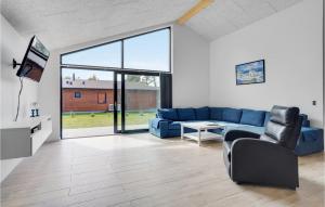 Lovely Home In Ebeltoft With Wifi