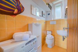 Simply Romantic Sea View - Happy Rentals